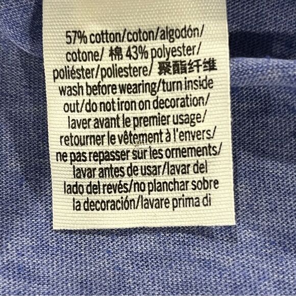 PINK Victoria's Secret Women's Lavender V-Neck Tee size medium - Picture 8 of 11